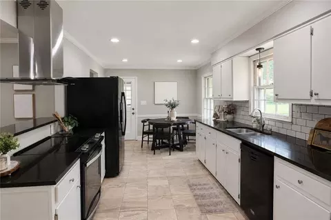 Kitchen - 3053 E Ramble Ln, Decatur, GA 30033 photo 1 of 2