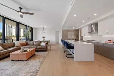2425 Peachtree Rd NE #511, Atlanta, GA 30305