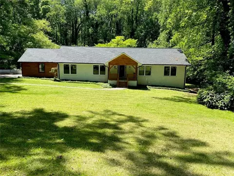 2800 Duke Of Gloucester St, Atlanta, GA 30344