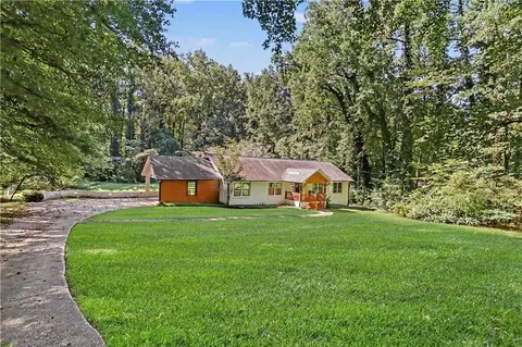 2800 Duke Of Gloucester St, Atlanta, GA 30344