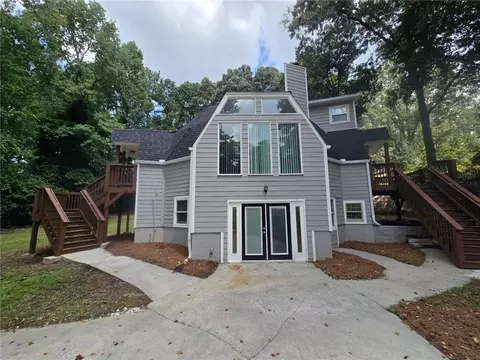 377 Windsor Farms Dr, Lawrenceville, GA 30046