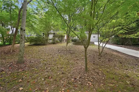3003 Orion Dr, Decatur, GA 30033