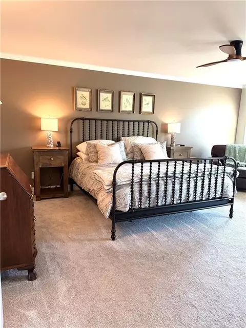 Bedroom - 4017 Windsor Trl, Gainesville, GA 30506 photo 5 of 11