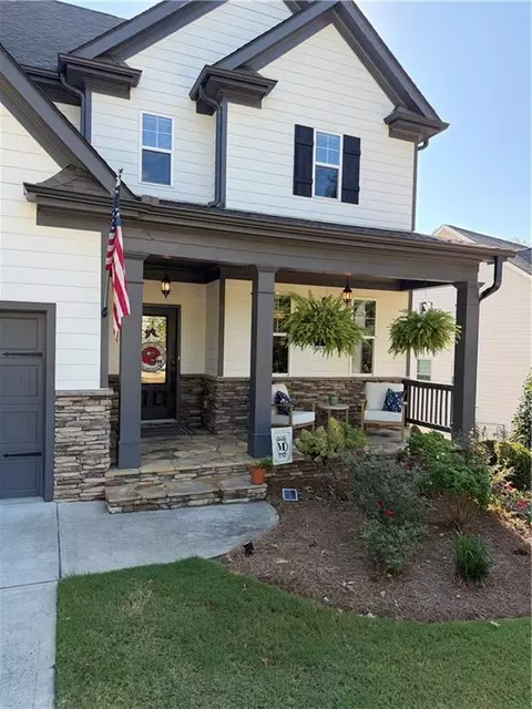Exterior - 4017 Windsor Trl, Gainesville, GA 30506 photo 16 of 17