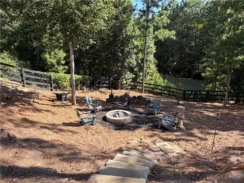Exterior - 4017 Windsor Trl, Gainesville, GA 30506 photo 6 of 17