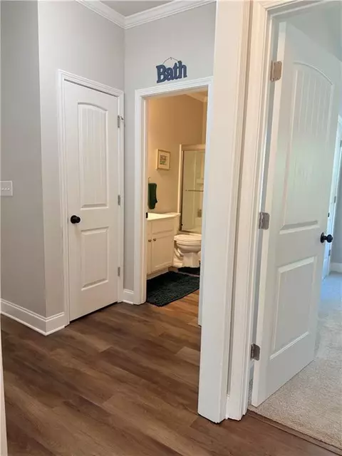 Entry Way - 4017 Windsor Trl, Gainesville, GA 30506 photo 2 of 6