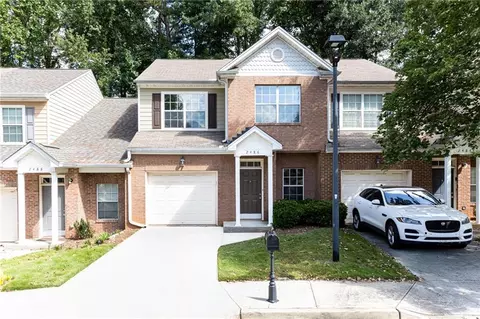 2486 Laurel Cir NW, Atlanta, GA 30311