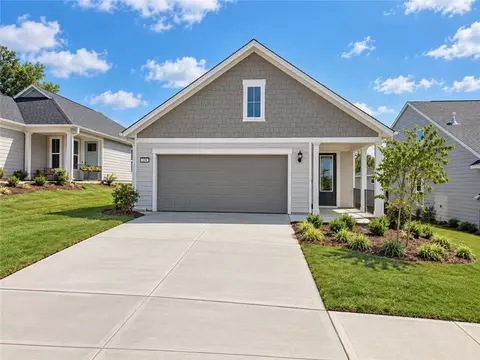 174 Alcovy Ct, Griffin, GA 30223
