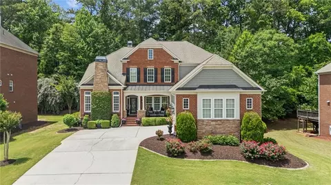 5010 Collins Lake Dr, Mableton, GA 30126