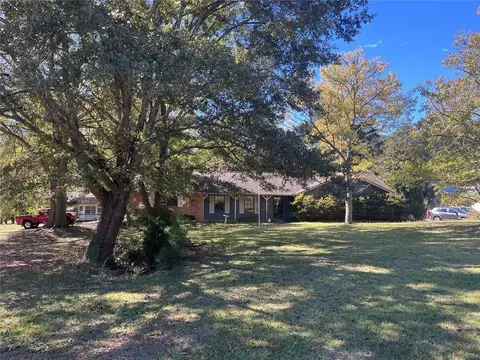 149 Hill Ln, Ellenwood, GA 30294