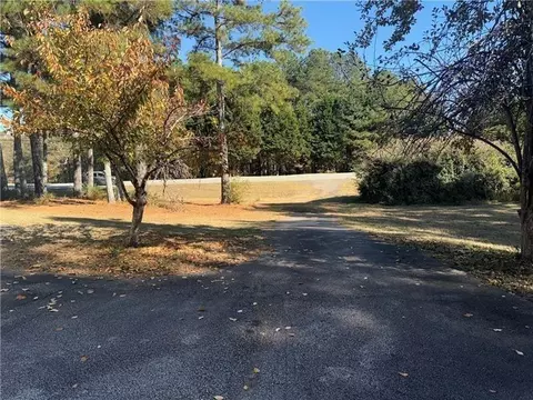 Exterior - 774 Mill Rd, Mcdonough, GA 30253 photo 3 of 5
