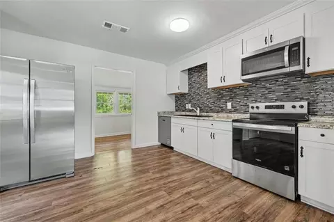 Kitchen - 1059 Prather Bridge Rd, Toccoa, GA 30577 photo 1 of 4