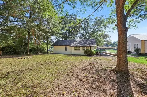 Exterior - 1059 Prather Bridge Rd, Toccoa, GA 30577 photo 1 of 6