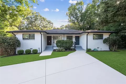 2071 Nettie Ct, Decatur, GA 30032