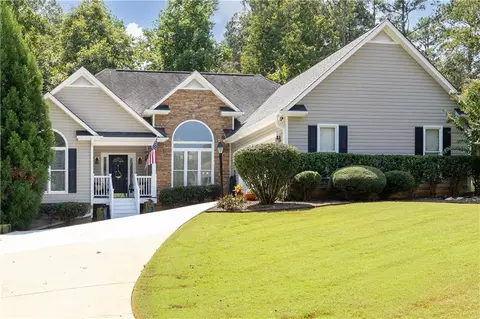 462 Whitby Dr, Douglasville, GA 30134