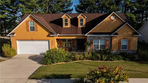 4147 Granite Falls Ln, Loganville, GA 30052