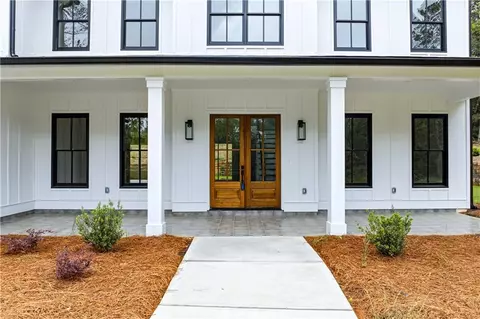 Exterior - 426 Stock Gap Rd, Monroe, GA 30656 photo 5 of 9