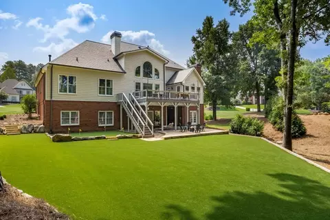 Exterior - 190 Oakhurst Leaf Dr, Milton, GA 30004 photo 4 of 18