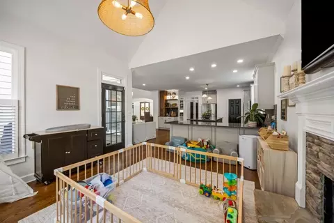Entry Way - 190 Oakhurst Leaf Dr, Milton, GA 30004 photo 2 of 10