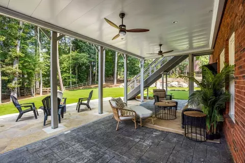 Exterior - 190 Oakhurst Leaf Dr, Milton, GA 30004 photo 6 of 18