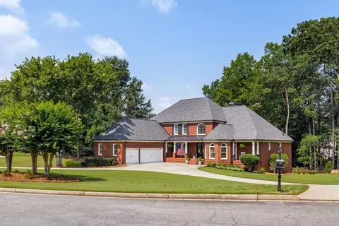 Exterior - 190 Oakhurst Leaf Dr, Milton, GA 30004 photo 15 of 18