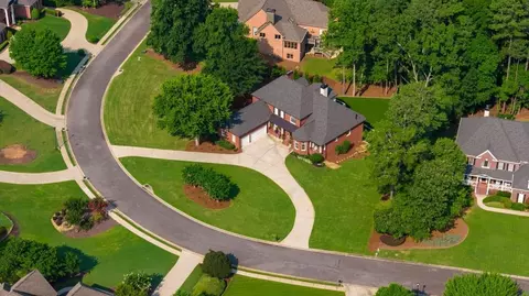 View/Area - 190 Oakhurst Leaf Dr, Milton, GA 30004 photo 2 of 4