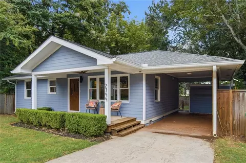 2744 Craigie Ave, Decatur, GA 30030