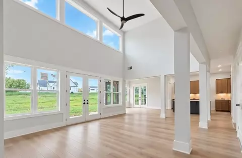 Living - 121 Palisade Dr, Rydal, GA 30171 photo 2 of 7