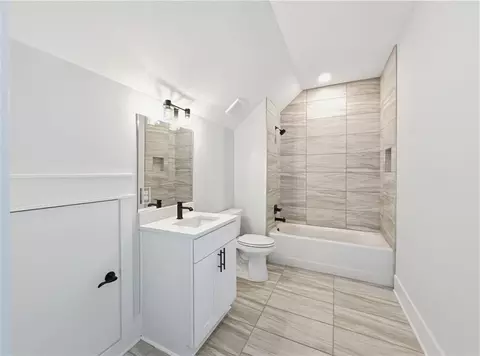 Bath - 141 Palisade Dr, Rydal, GA 30171 photo 12 of 12