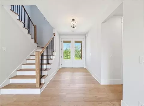 Entry Way - 141 Palisade Dr, Rydal, GA 30171 photo 4 of 12