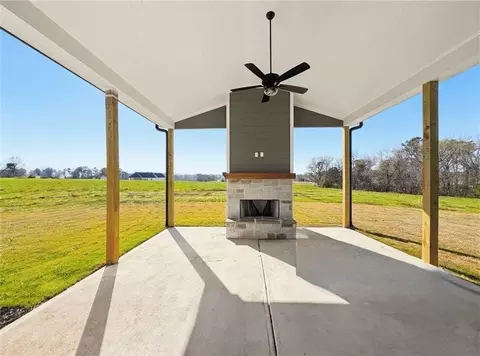 Exterior - 131 Palisade Dr, Rydal, GA 30171 photo 7 of 7