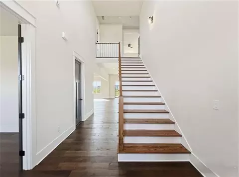 Entry Way - 131 Palisade Dr, Rydal, GA 30171 photo 2 of 6