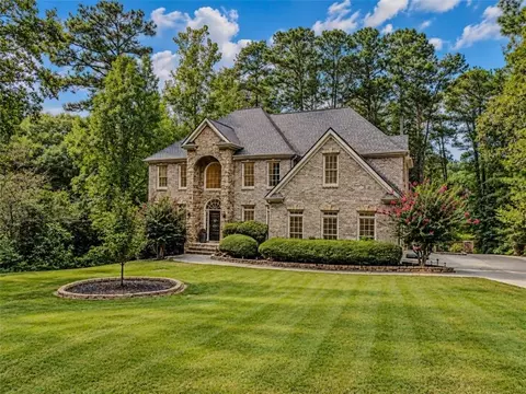 3551 Lochwolde Ln, Snellville, GA 30039