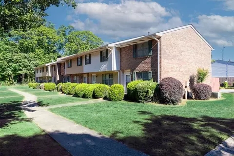 501 Carlton Rd #2E, Palmetto, GA 30268