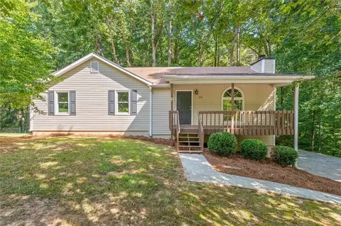 356 Waterway Trl, Powder Springs, GA 30127