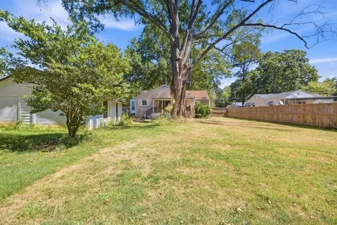 Exterior - 313 Glen Iris Dr, Monroe, GA 30655 photo 7 of 7