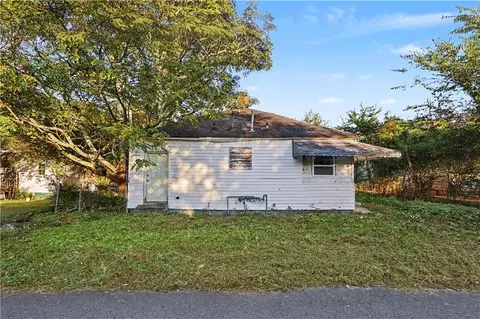 Exterior - 48 Ivy St, Porterdale, GA 30014 photo 3 of 4