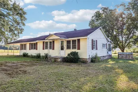 4374 Cannon Rd, Loganville, GA 30052