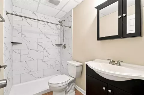 Bath - 270 Forest Brook Dr, Covington, GA 30016 photo 4 of 5