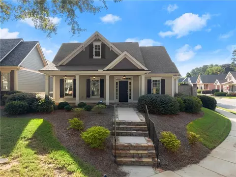 240 Somerset Cir, Woodstock, GA 30189