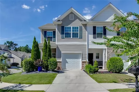4694 Beacon Ridge Ln, Flowery Branch, GA 30542