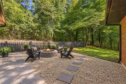 Exterior - 142 Ann Dr, Canton, GA 30114 photo 7 of 17