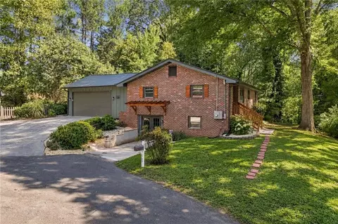 Exterior - 142 Ann Dr, Canton, GA 30114 photo 16 of 17