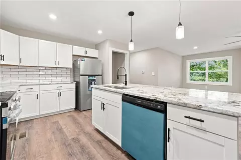 Kitchen - 142 Ann Dr, Canton, GA 30114 photo 3 of 5