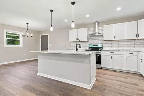 Kitchen - 142 Ann Dr, Canton, GA 30114 photo 2 of 5