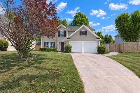 2465 Hampton Estates Dr SW, Marietta, GA 30008