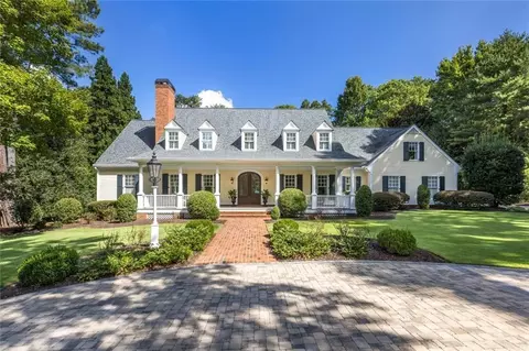 575 Old Cobblestone Dr, Atlanta, GA 30350