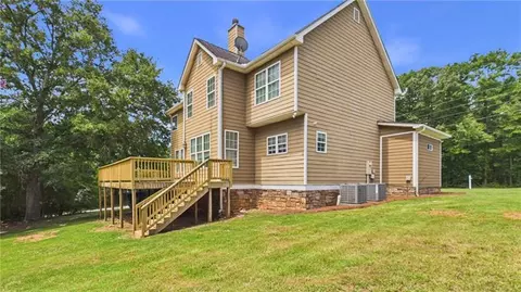 Exterior - 450 End Rd, Covington, GA 30014 photo 8 of 18