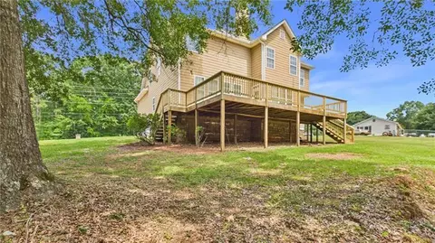 Exterior - 450 End Rd, Covington, GA 30014 photo 7 of 18