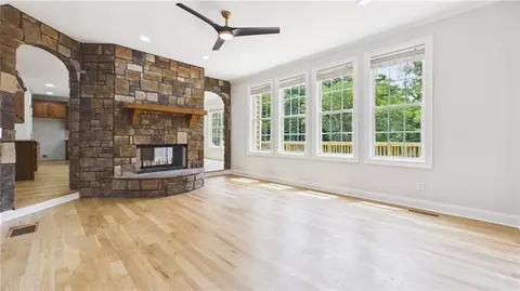 Living - 450 End Rd, Covington, GA 30014 photo 2 of 6